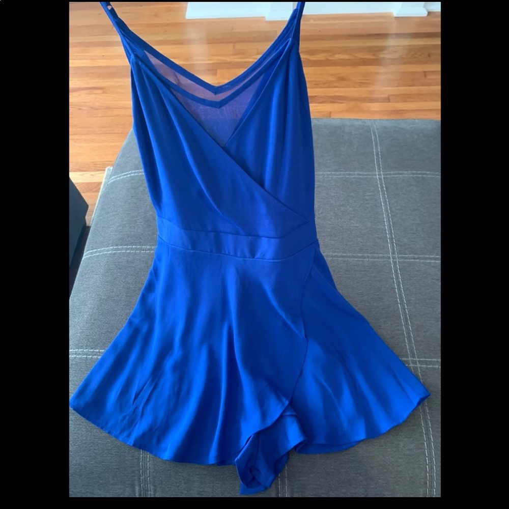 Brand new very cute Express Romper dress 0